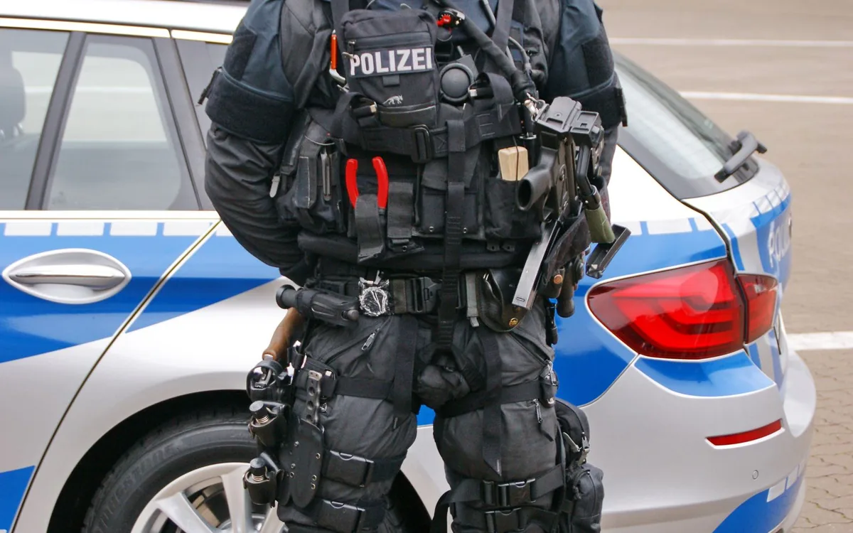 Politie- en handhavingstraining met realistische oefensituatie.